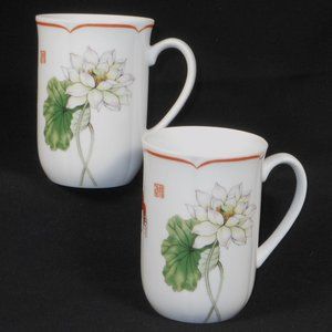 2 elegant coffee mugs. Toscany Collection Japan Lotus